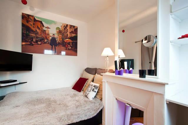 Charming In Le Marais Paris