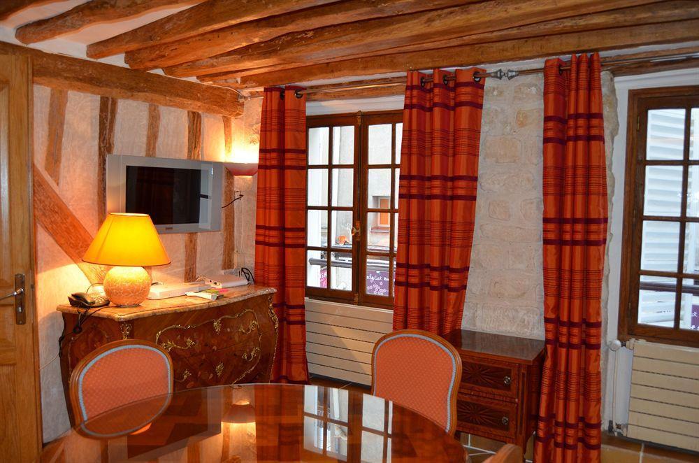 Saint Germain Des Pres Apartment *