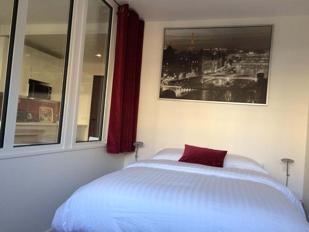 Tour Eiffel Rent Apartment
