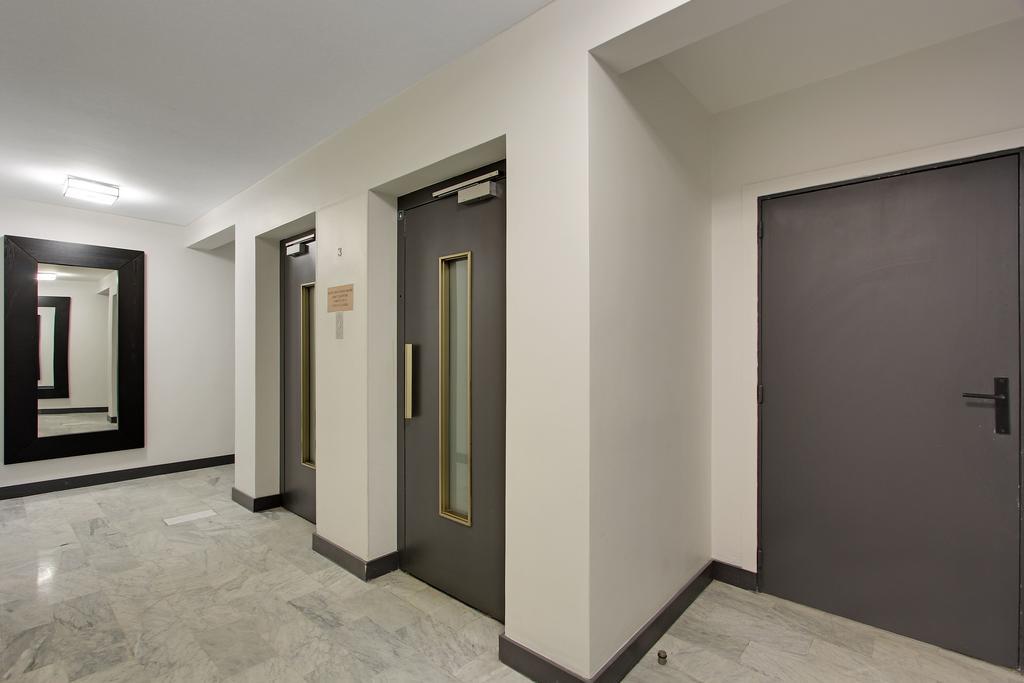 Pick A Flat's In Eiffel Tower- Boulevard De Grenelle Apartment Paris