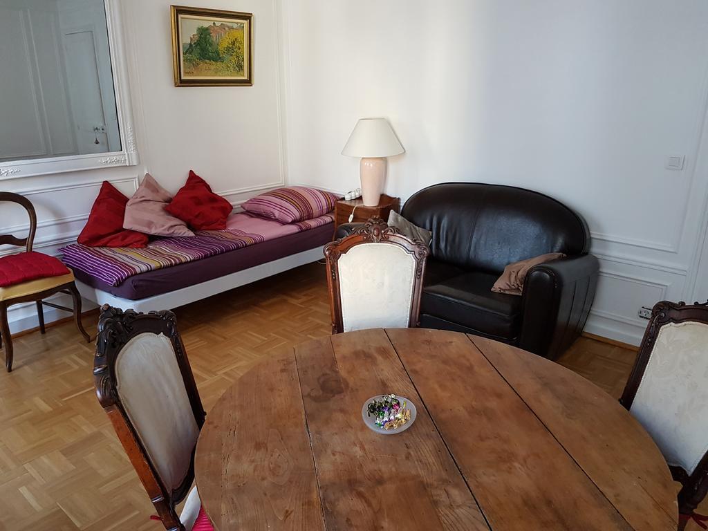 Apartment Moulin Rouge Paris