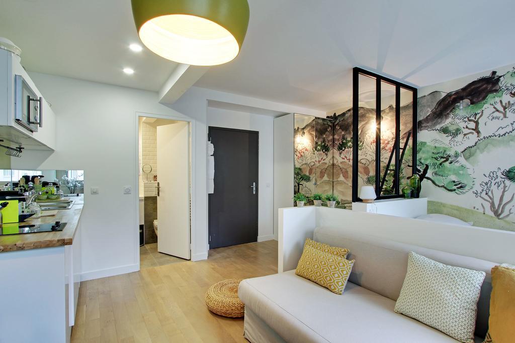 Pick A Flat's In Eiffel Tower- Boulevard De Grenelle Apartment Paris