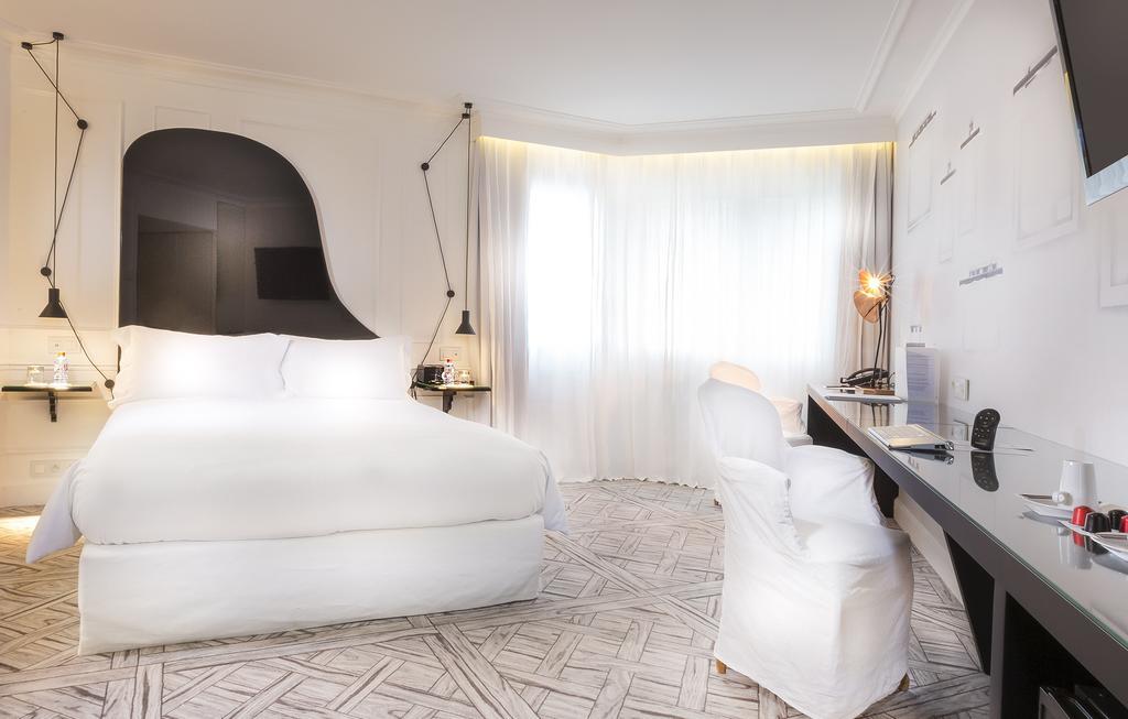 La Maison Champs Elysees 5* Paris