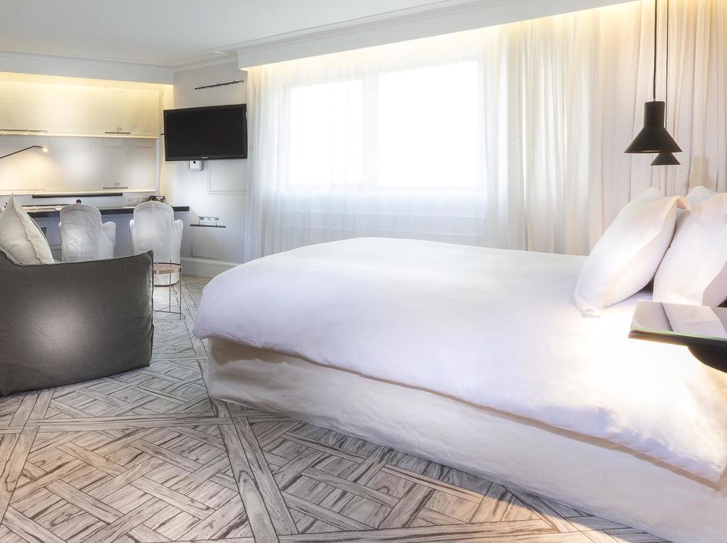 La Maison Champs Elysees Hotel