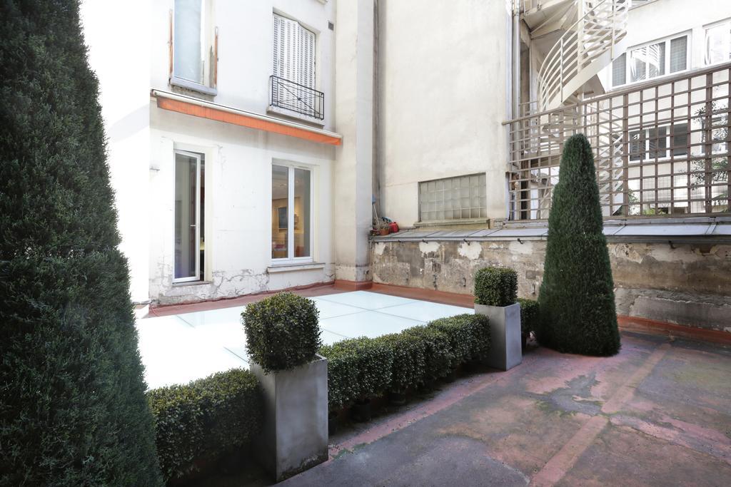Terrace Matignon Paris