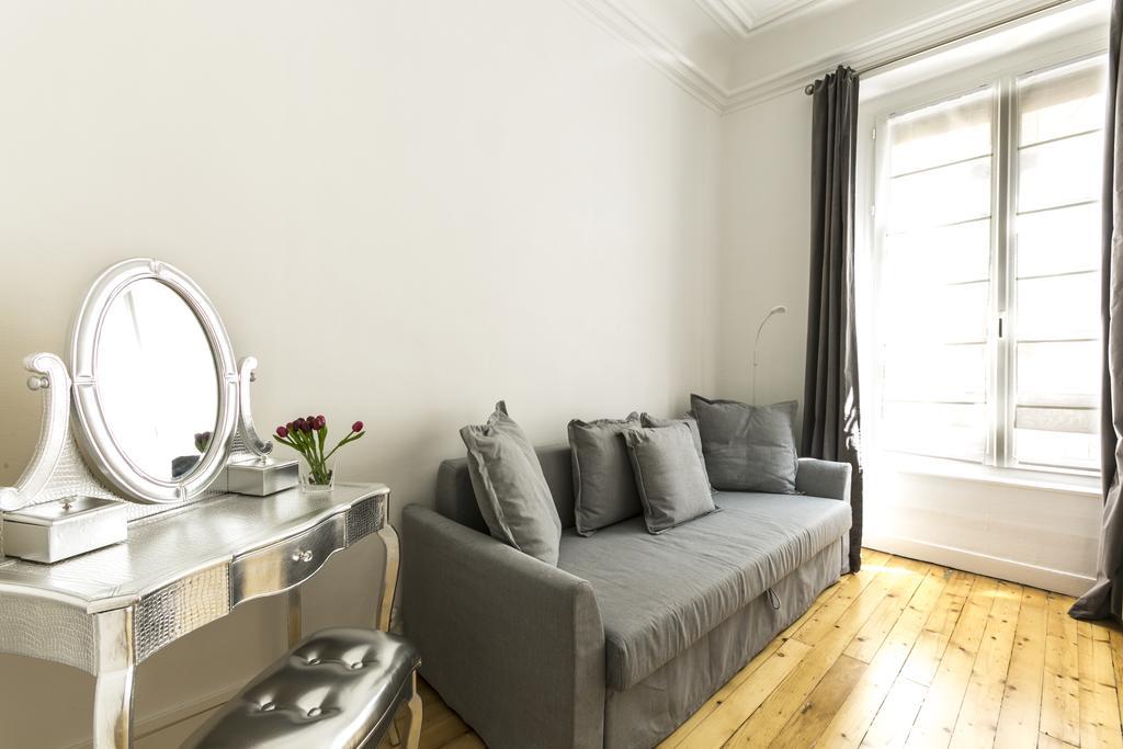 Halldis - Tour Eiffel Apartment