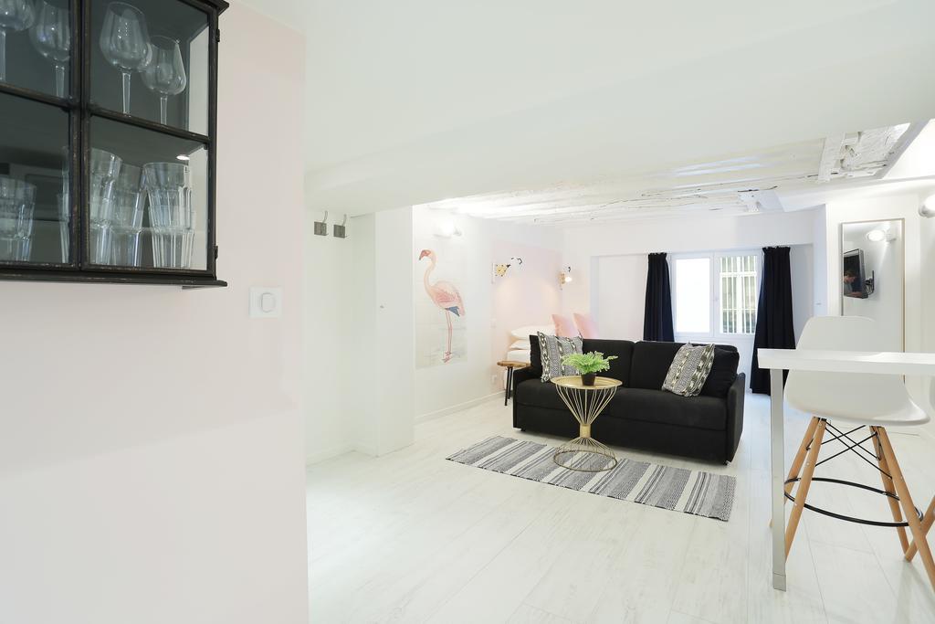 Rent A - Bonne Nouvelle *