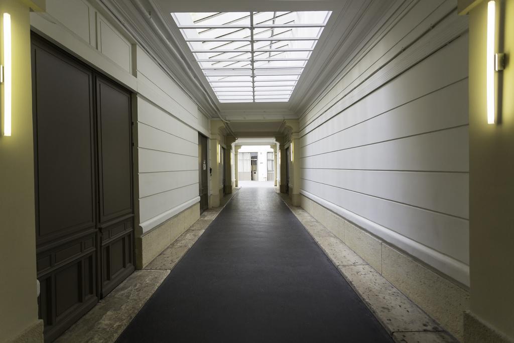 Luxury In Center - Louvre Museum Apartment