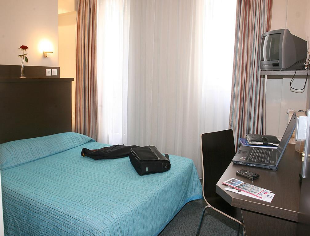 Hotel Amarys Simart *