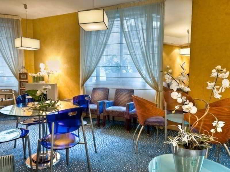 Ascot Opera 3* Paris