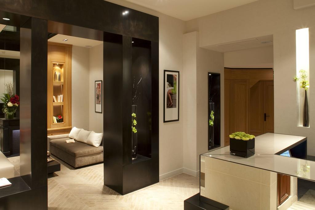 Marceau Champs-elysees Hotel 3*