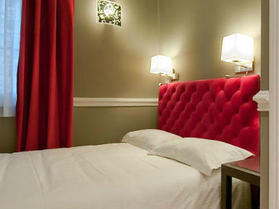 Hotel Claude Bernard Saint-germain 3*