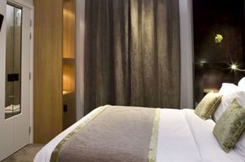 Marceau Champs-elysées Hotel Paris