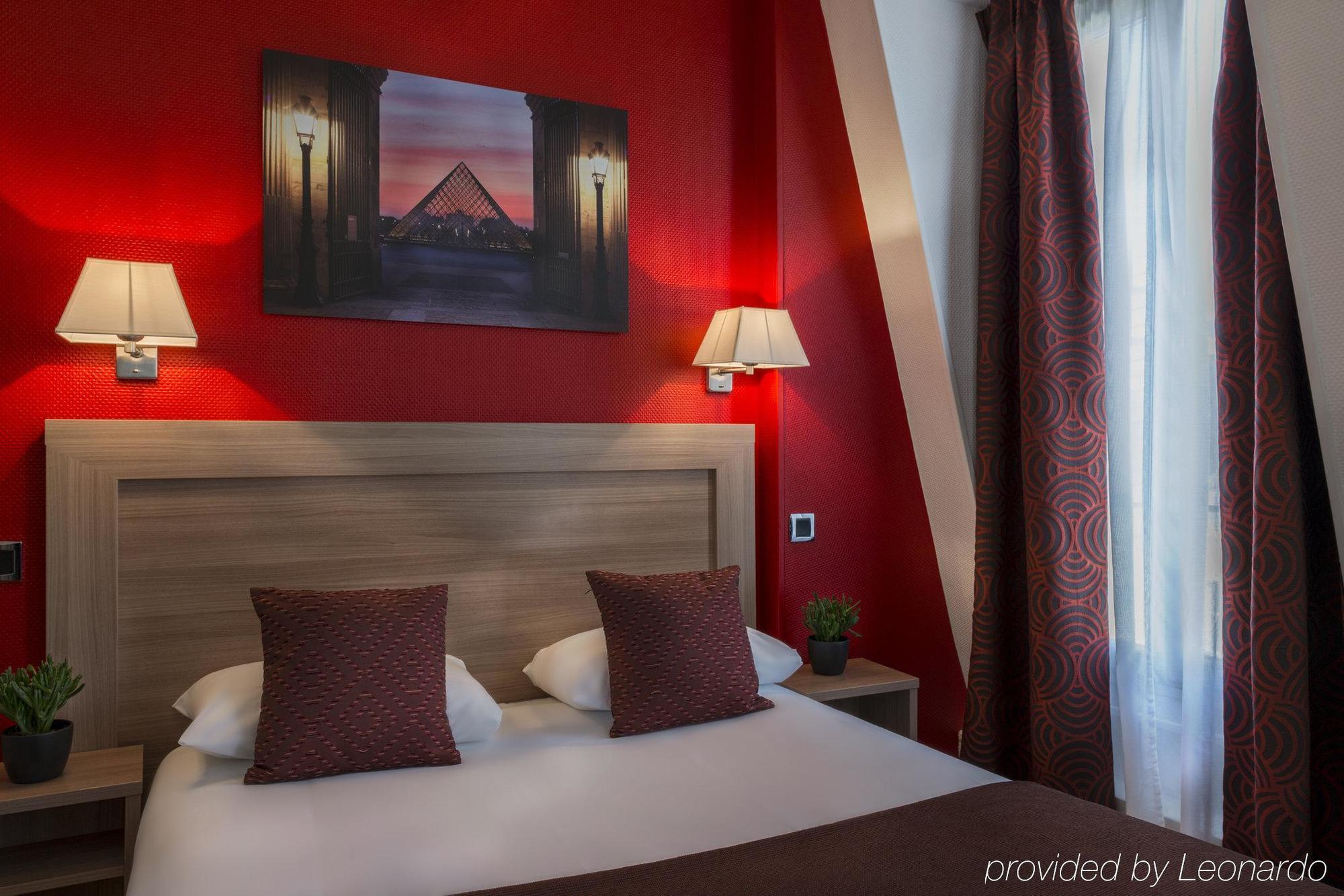 Sookie Hotel