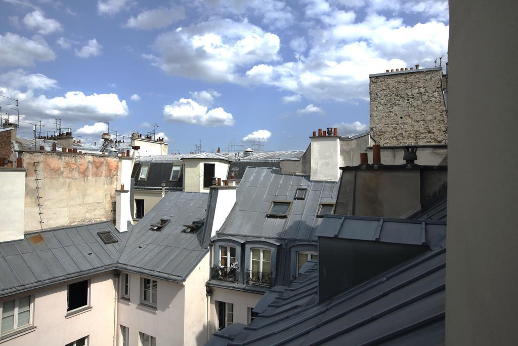 Diana Paris