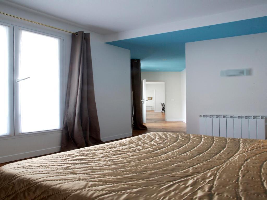 My Flat In - 8th