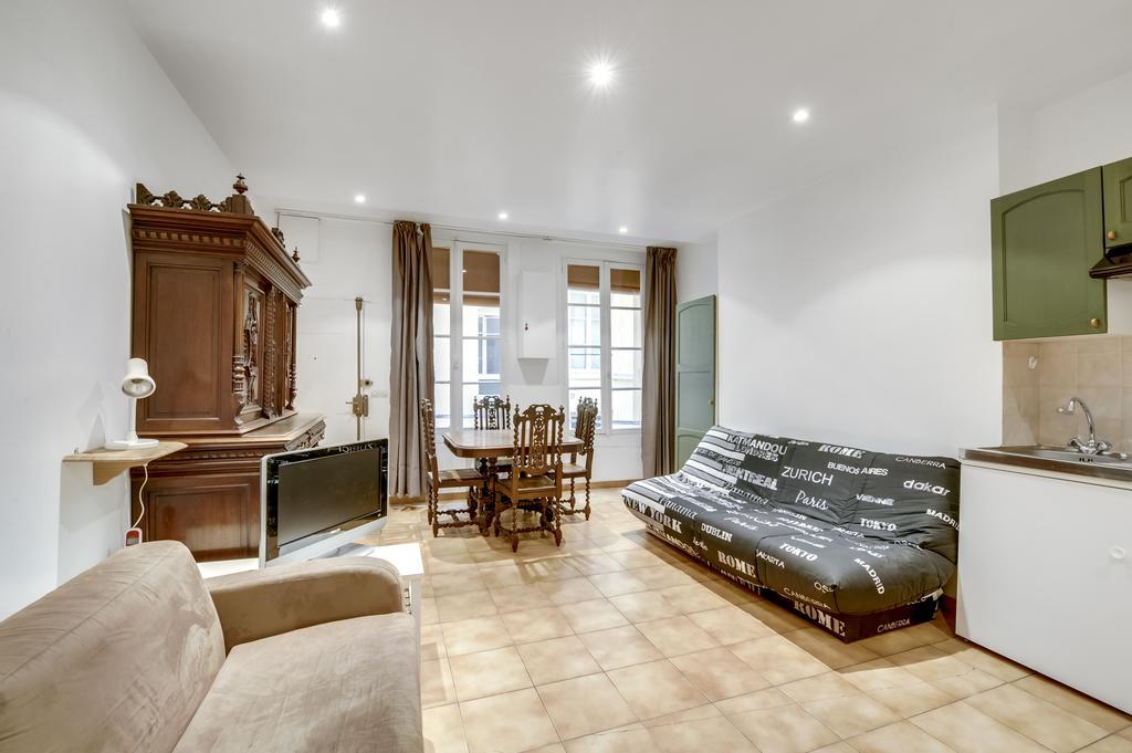 Louvre Tuileries Id257 Apartment Paris