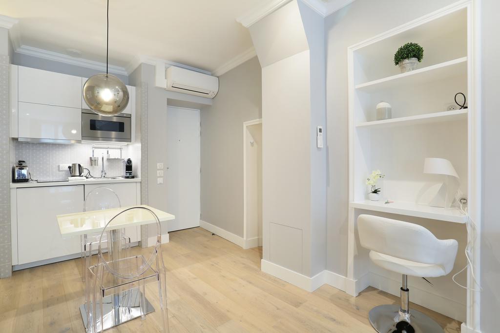 Rent A - Blanche Apartment *