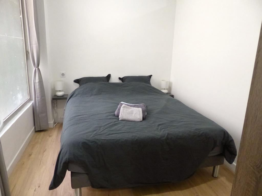 Rue Turgot Apartment
