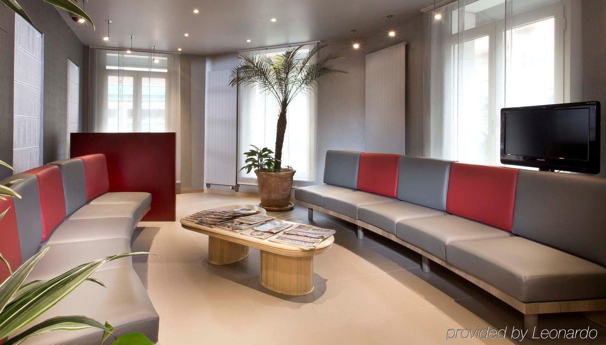 Alize Grenelle Tour Eiffel Hotel 3*