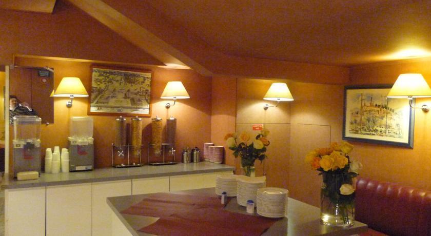 Ambassadeur 3* Paris