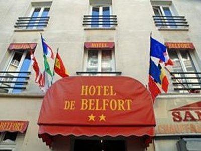 Hipotel Père-lachaise République Hotel Paris