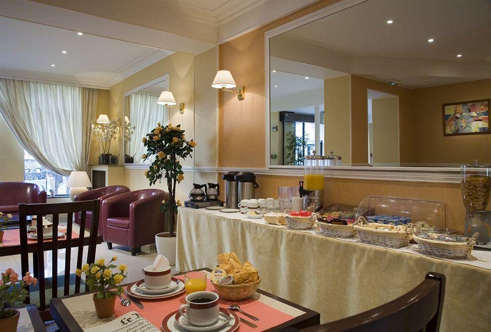 Alyss Saphir Cambronne Eiffel Hotel Paris