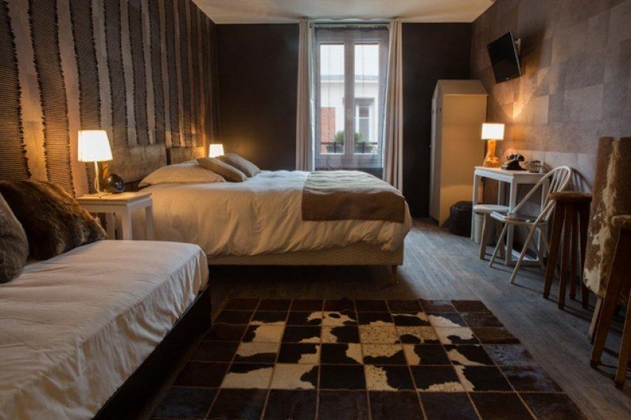 Hotel La & Paris