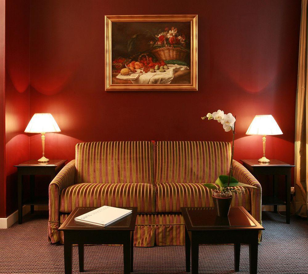 Des Arts Hotel 3*
