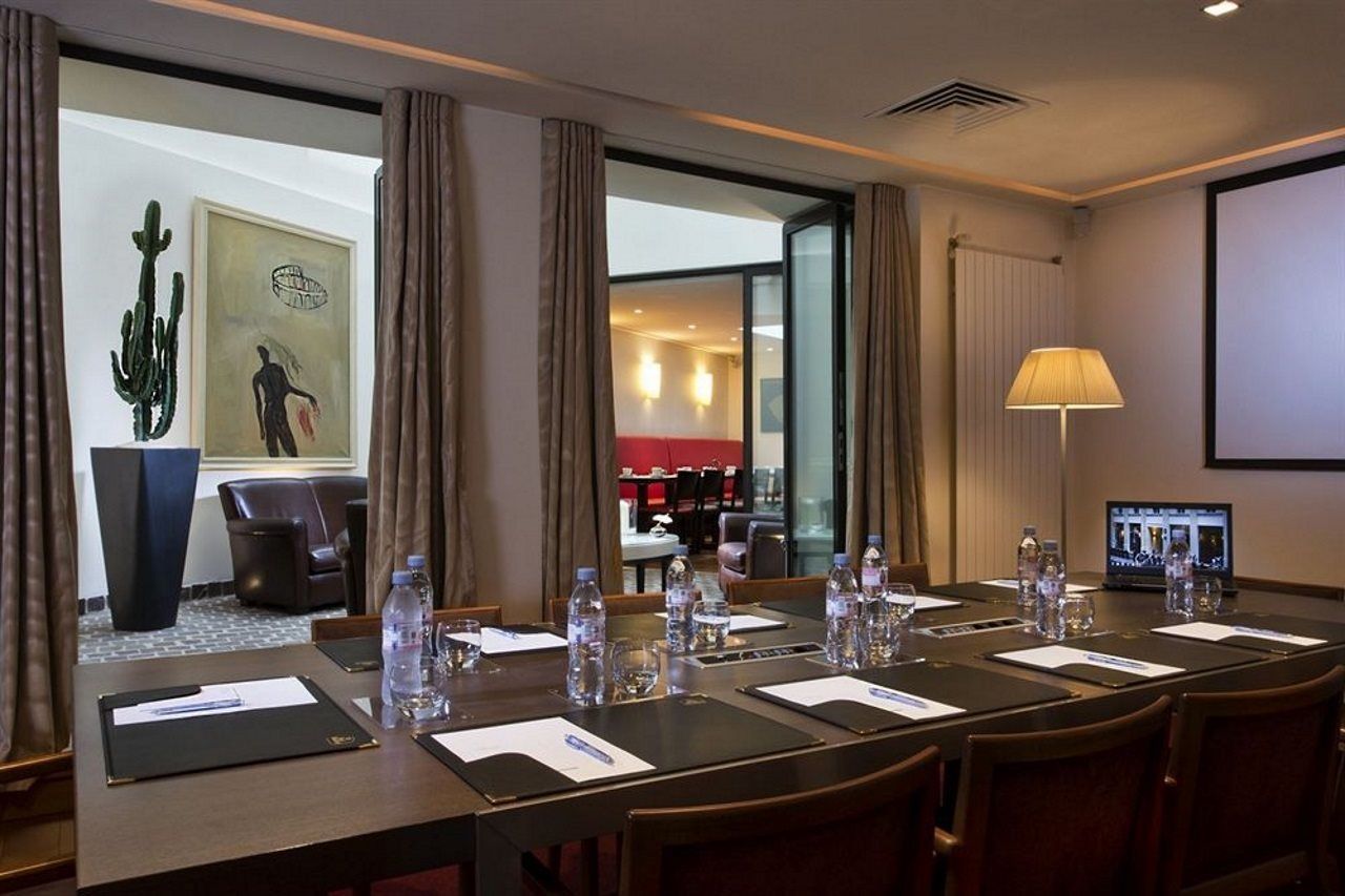 Hotel Le Colisee