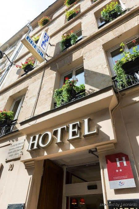 Hotel Du Bresil Paris