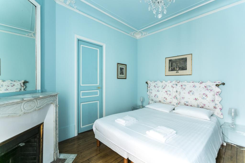 Halldis - Tour Eiffel Apartment *