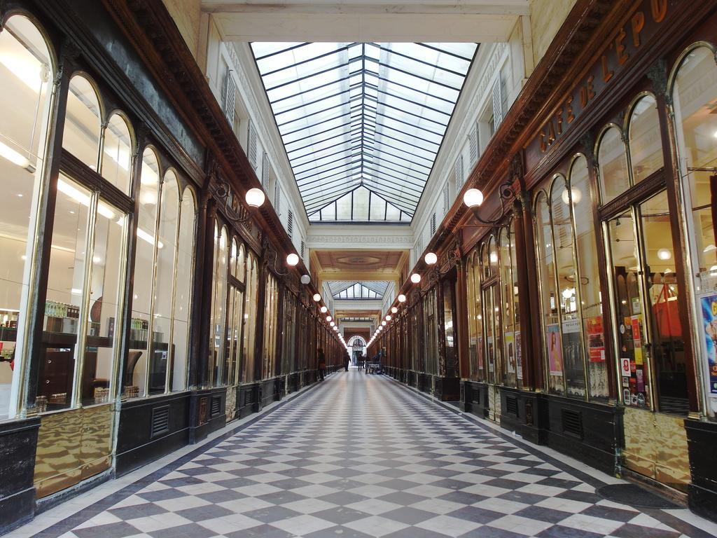 Louvre Parisian Chicsuites Apartment *