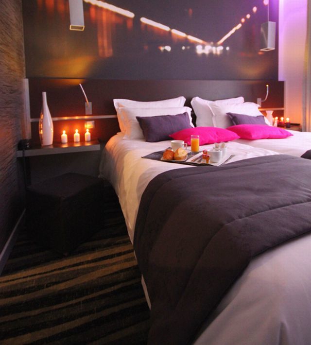 Lumières Montmartre Hotel Paris