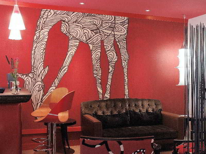 Tivoli Hotel