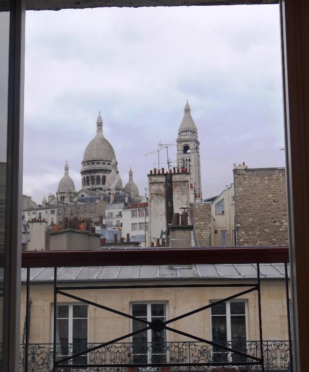 Montmartre Hotel Paris