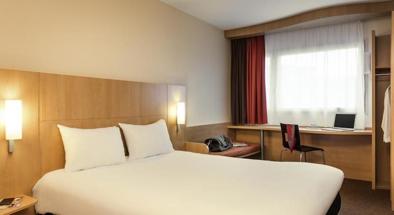 Ibis Alésia Montparnasse 14ème Hotel