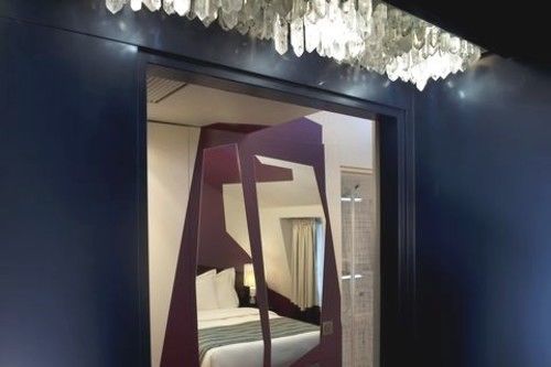 Private - Champs-elysees Apartment Paris