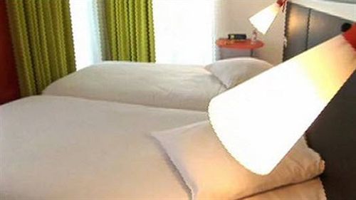 Ibis Styles République 3*