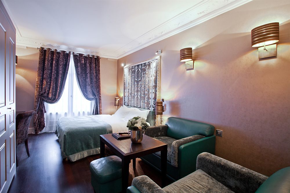Ares Eiffel 4* Paris