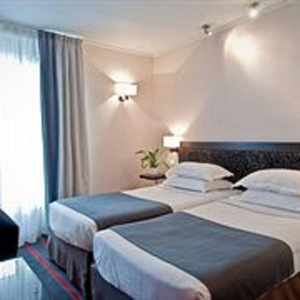 Doisy Etoile Hotel 4*