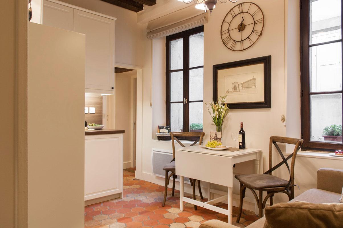 Apartment Le Voyage En Isle Paris