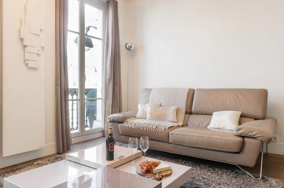 Two Bedroom Luxury - Balcony With View Of Notre Dame Paris