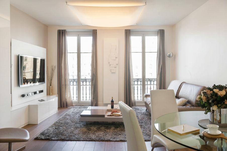 Two Bedroom Luxury - Balcony With View Of Notre Dame Paris