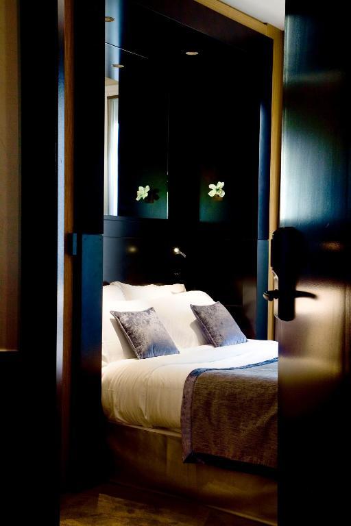 Marceau Champs-elysees 3* Paris