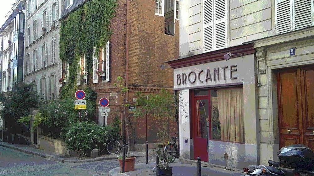 Constance - Montmartre * Paris