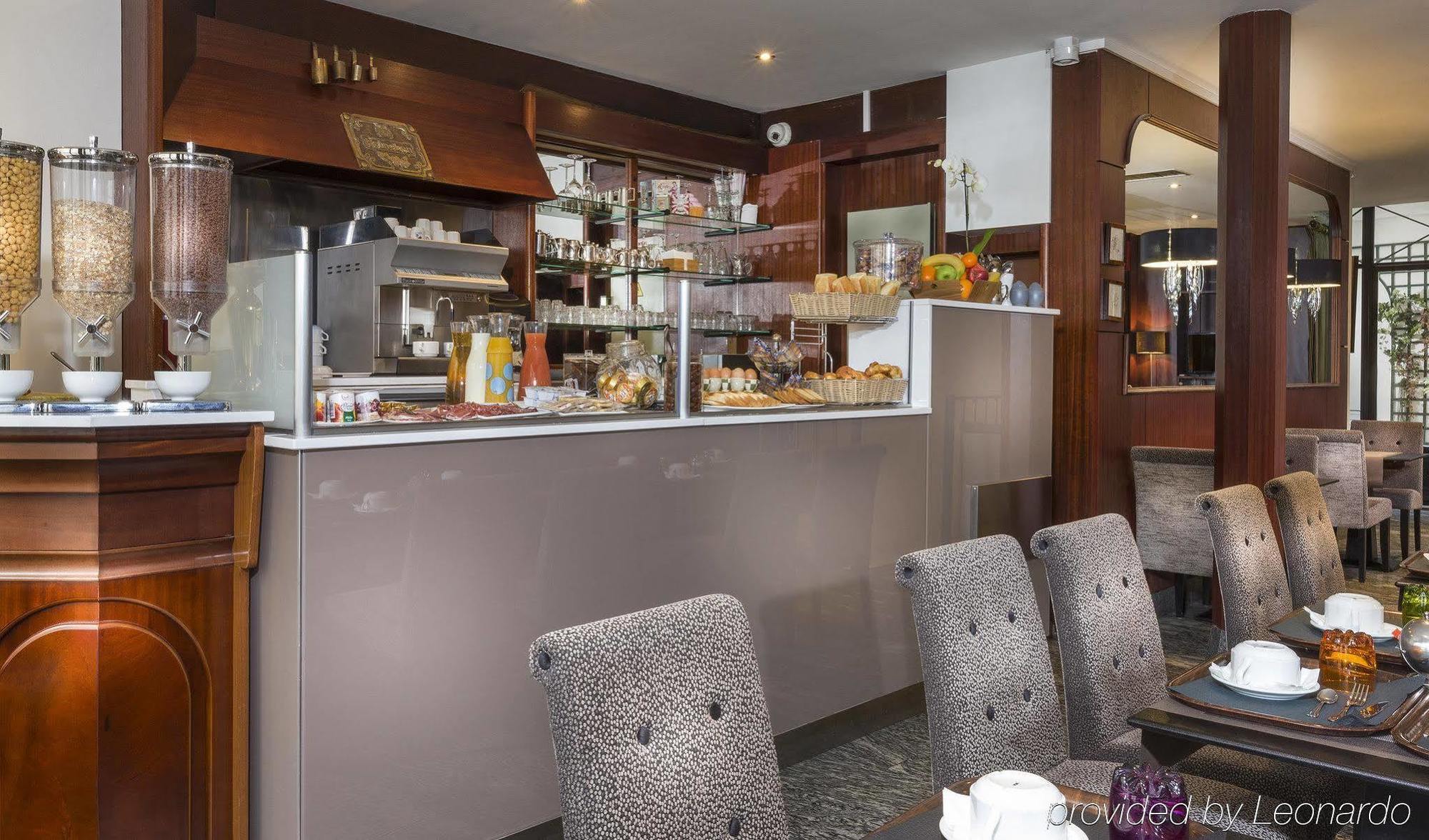 Rivoli Hotel 3*