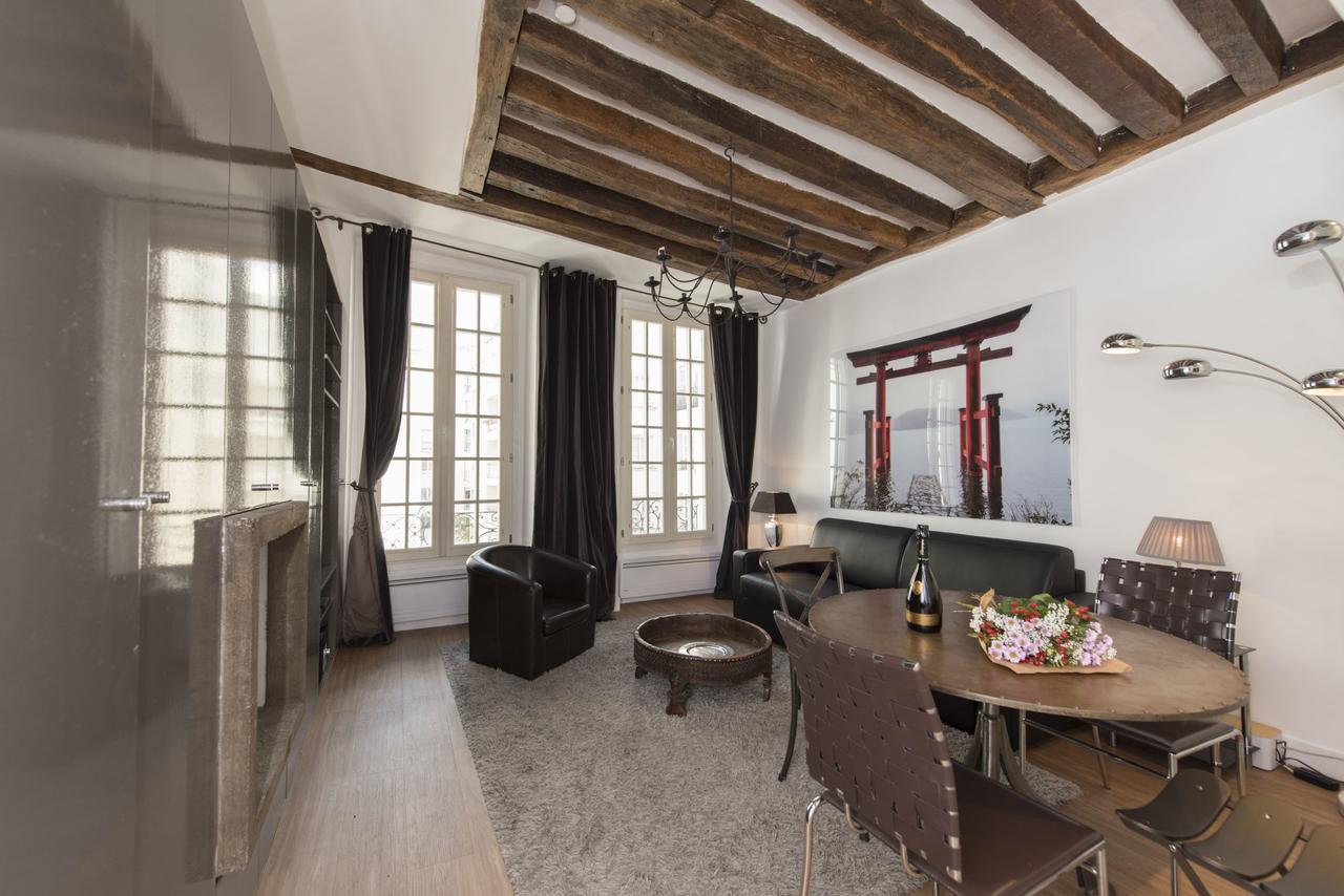 Couleur St Martin Apartment Paris