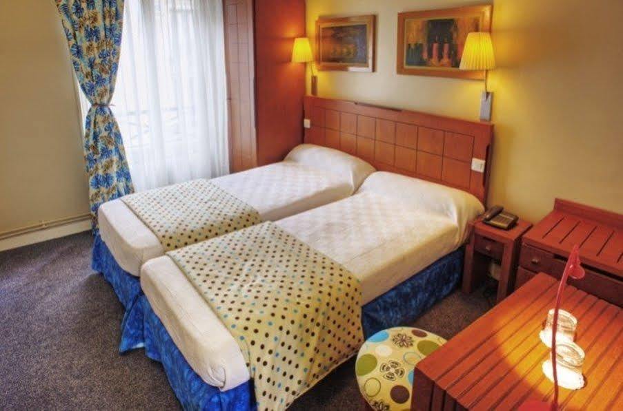 Hotel Pilime Paris