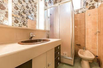 We - 75015 Appartement